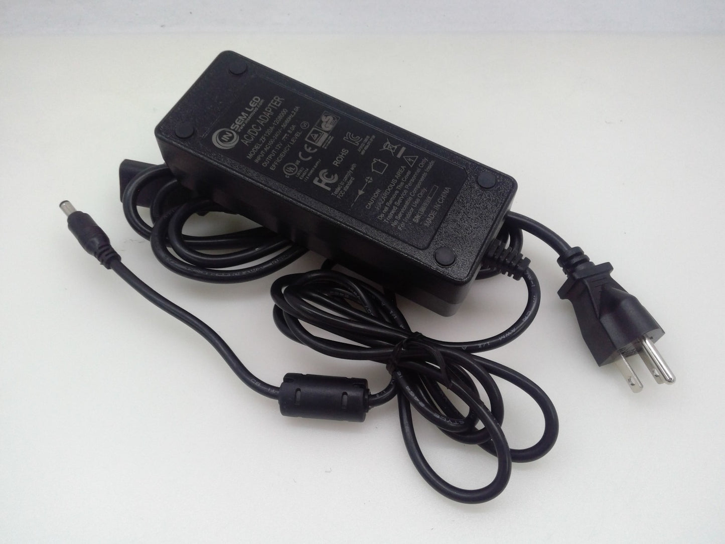 12V 8.0A  AC/DC Adapter with Barrel Tip For Model: ZF120A-1208000 ZF120A1208000