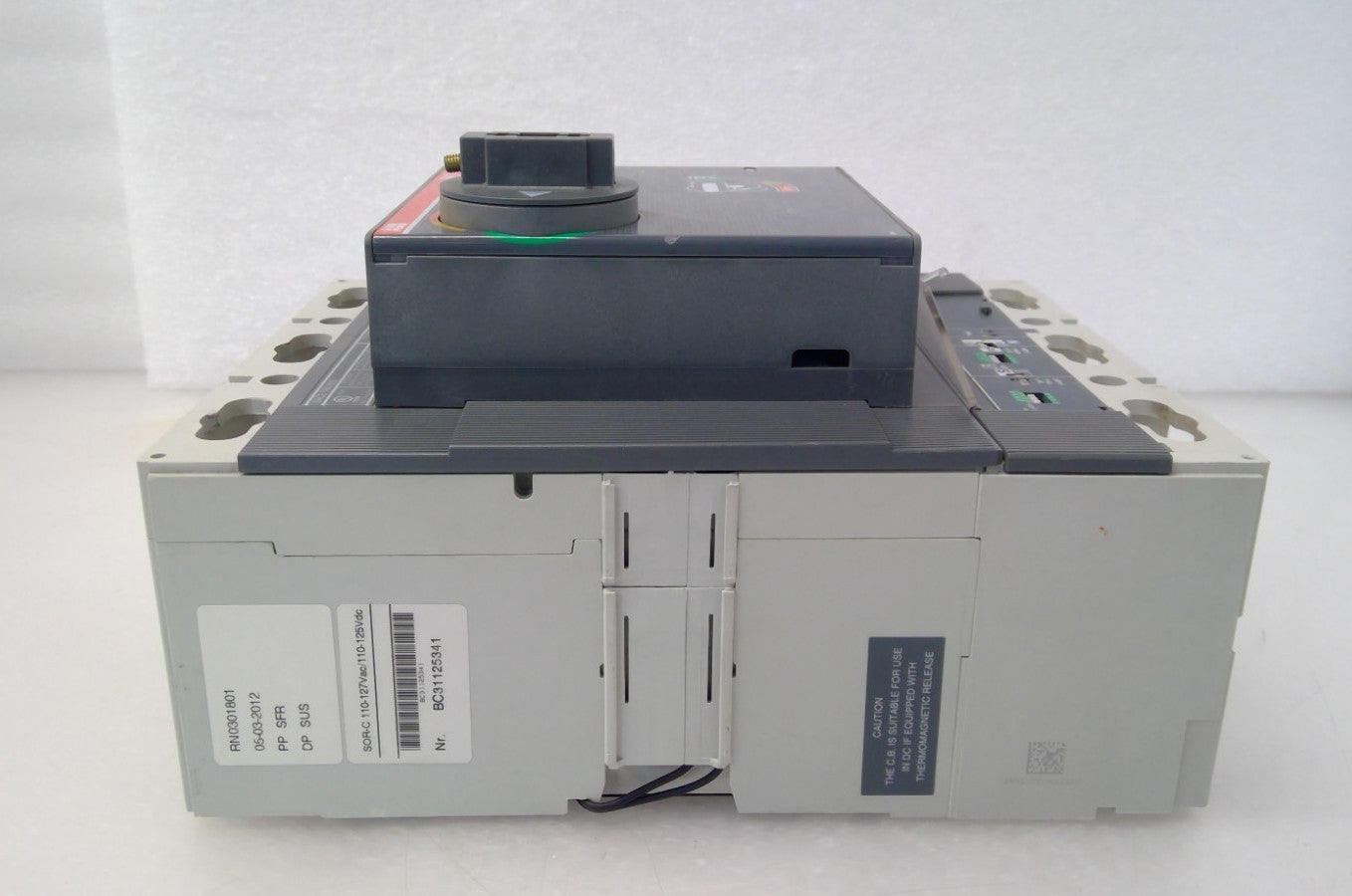ABB SACE Tmax T6N 800 Circuit Breaker 800A 3P 600V 3PH PR221DS LS/I 800 Amp