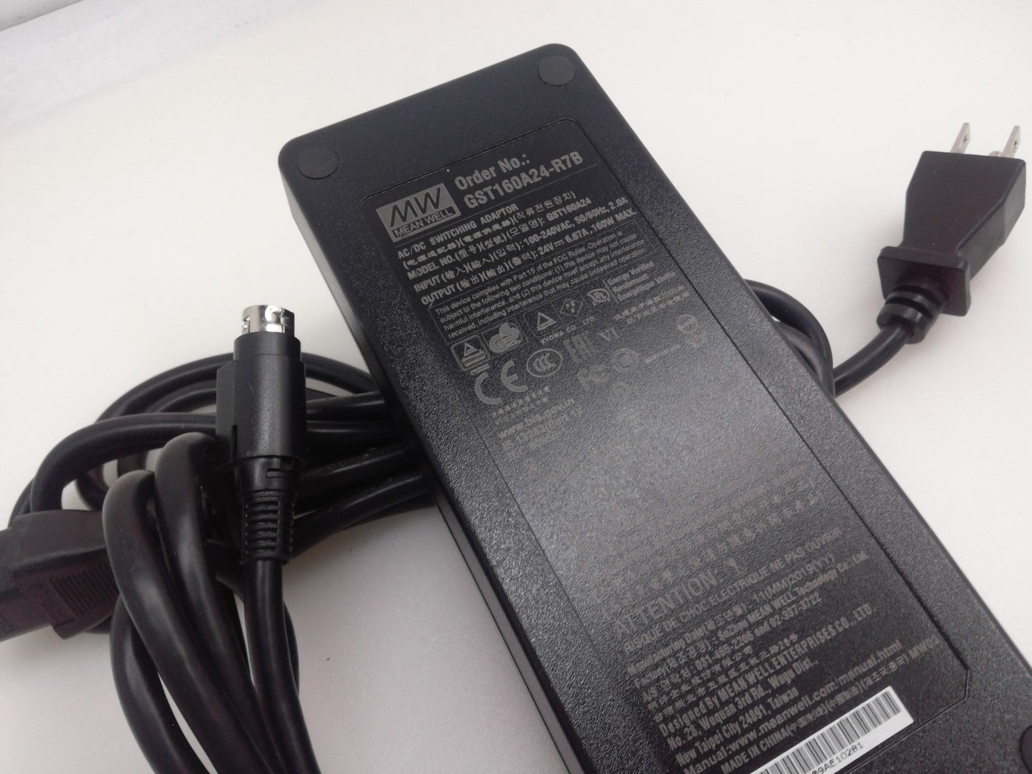 Meanwell GST160A24-R7B  4 Pin 24V 6.67A Switching Adapter Power Supply