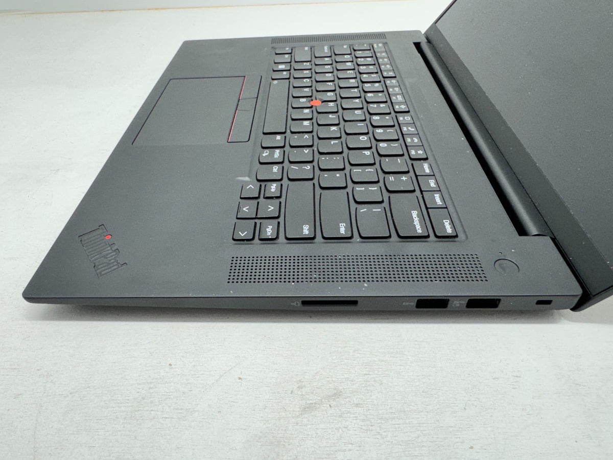 Lenovo ThinkPad P1 Gen 5 UHD i7-12800H@2.40GHz 16GB 256GB NVIIDA RTX A1000 W/AC