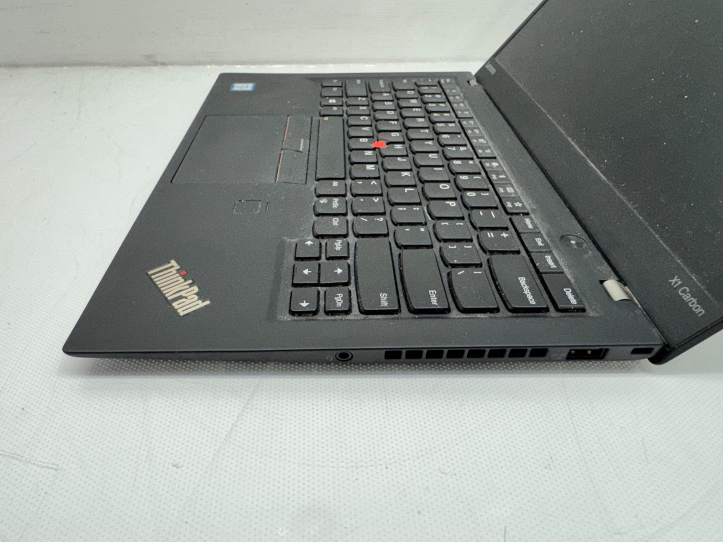 Lenovo ThinkPad X1 Carbon 5th Gen 14"i5-6300U@2.4GHz 8G RAM 180G Win10 **READ**