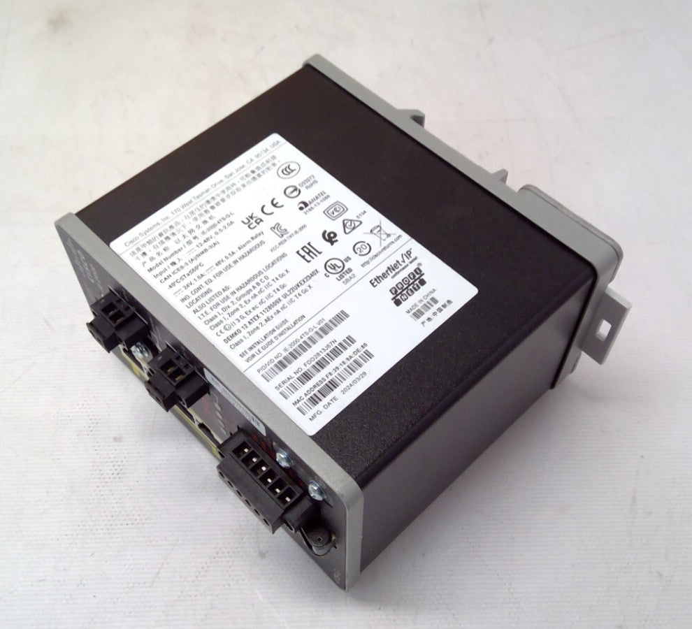 NOB Cisco IE-2000-4TS-G-L Industrial Ethernet Switch 2xSFP Gig P 4x 10/100