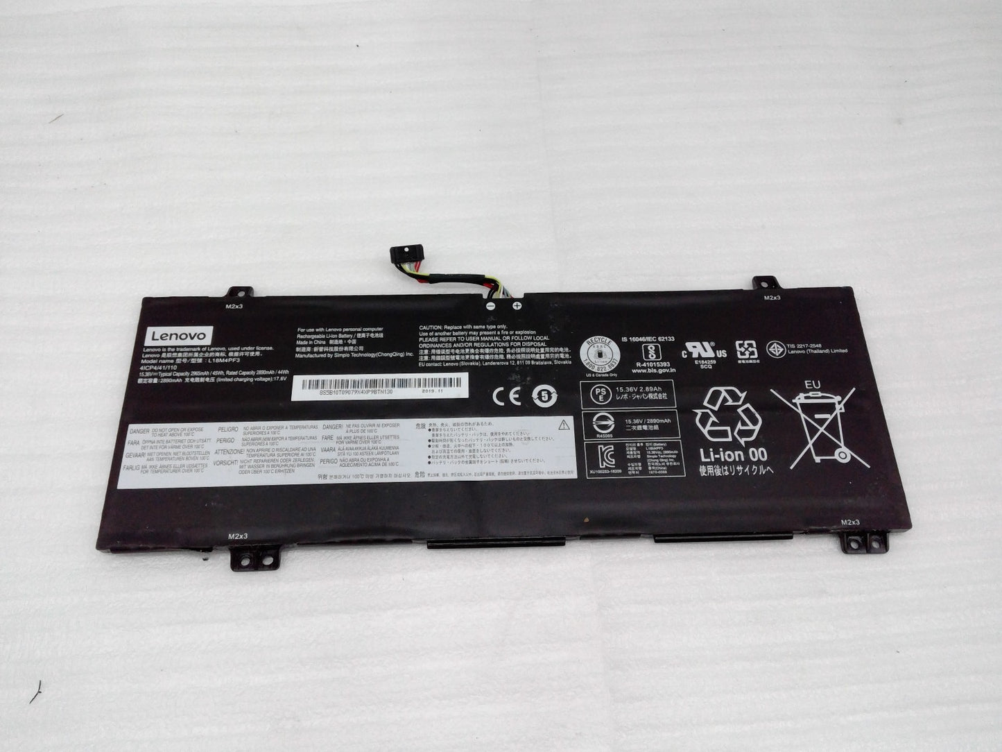 Genuine L18C4PF3 Battery for Lenovo IdeaPad Flex-14API S540-14IML L18M4PF3