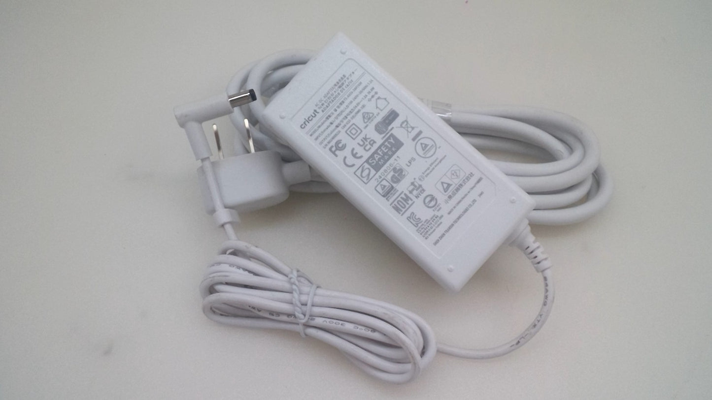 Genuine Cricut AC DC Adapter TS-A036-2401506 24V 1.5A 36W W/cord White