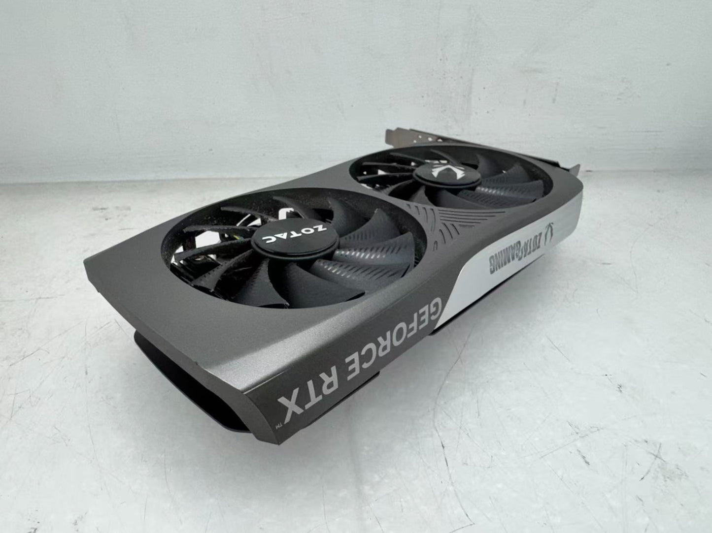 Zotac RTX 4060 8G GDDR6 TWIN EDGE 128BIT Graphics Card ZT-D40600H-10M *READ*