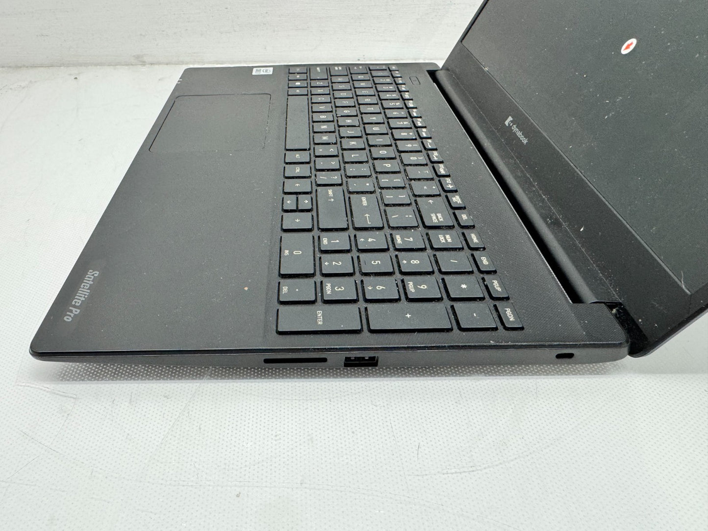 Dynabook SATELLITE PRO L50-G15250 i7-10510U@1.80GHz 16GB 256GB MX250 Win 11 READ