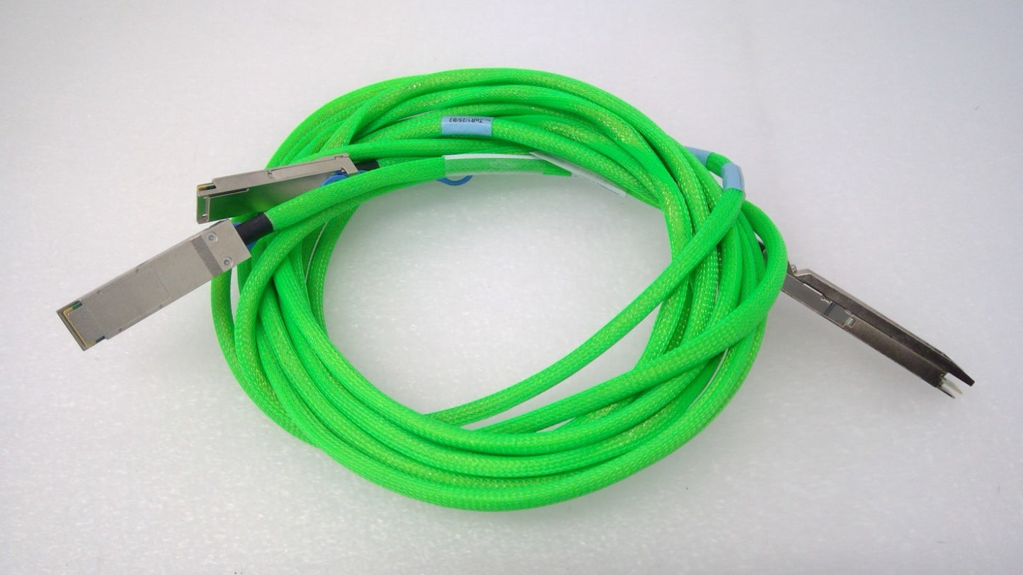 Amphenol NDVRY3-G610 400G  OSFP to 2x200G QSFP56 Breakout DAC Cable 3.5M 28AWG