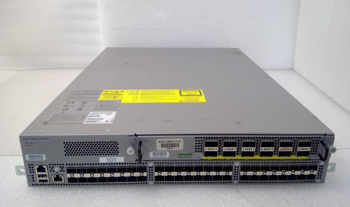 Cisco N9K-C9396PX Nexus Switch 9300 48x 1/10G SFP+ 2X N9K-PAC-650W