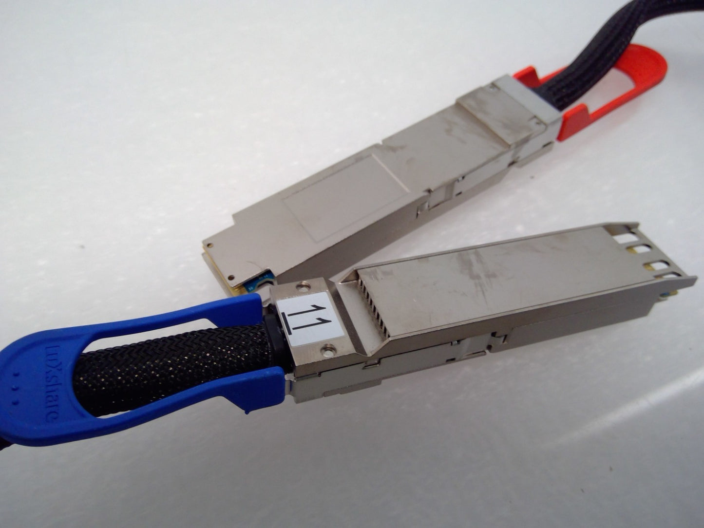 Luxshare 800G OSFP DAC Cable 1.13m 30AWG Twin-Port LZ6SQ253-SD-R 1090001-01