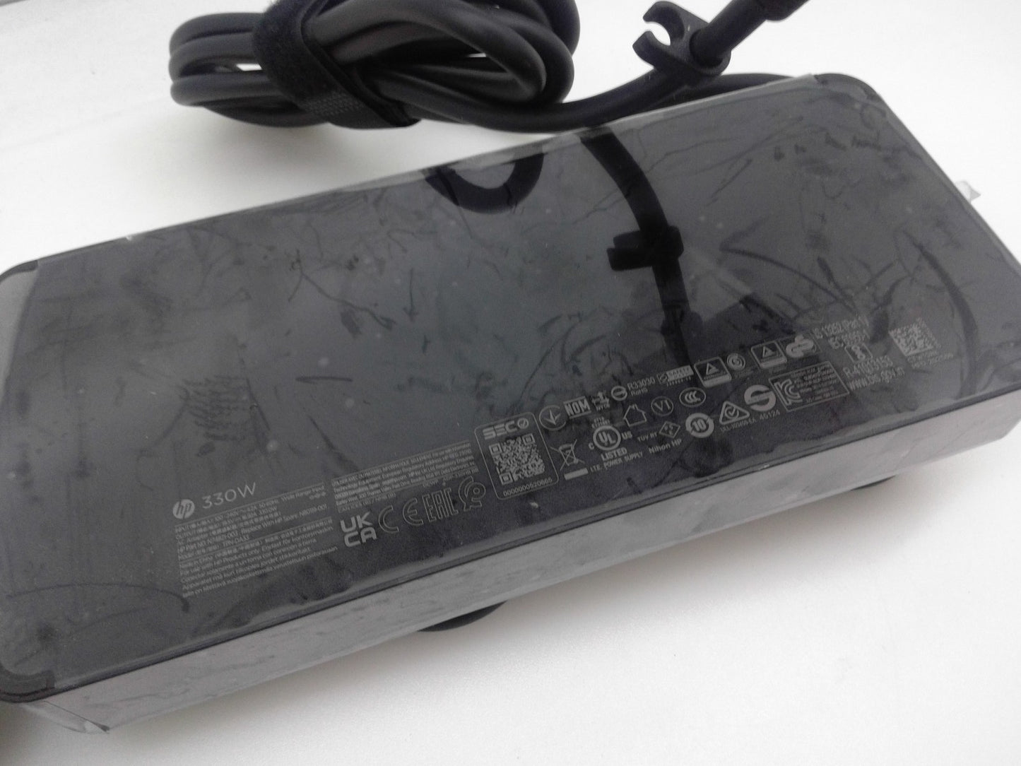Genuine 330W Charger HP N80119-001 TPN-LA32 TPN-DA33 N74821-003 4.5*3.0mm