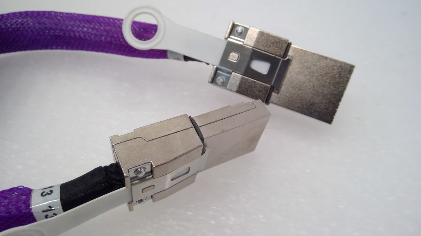 TE Connectivity 2-2350165-1 Sliver 4C Cable SFF-TA-1002 PCle 0.33m 32AWG 1050342