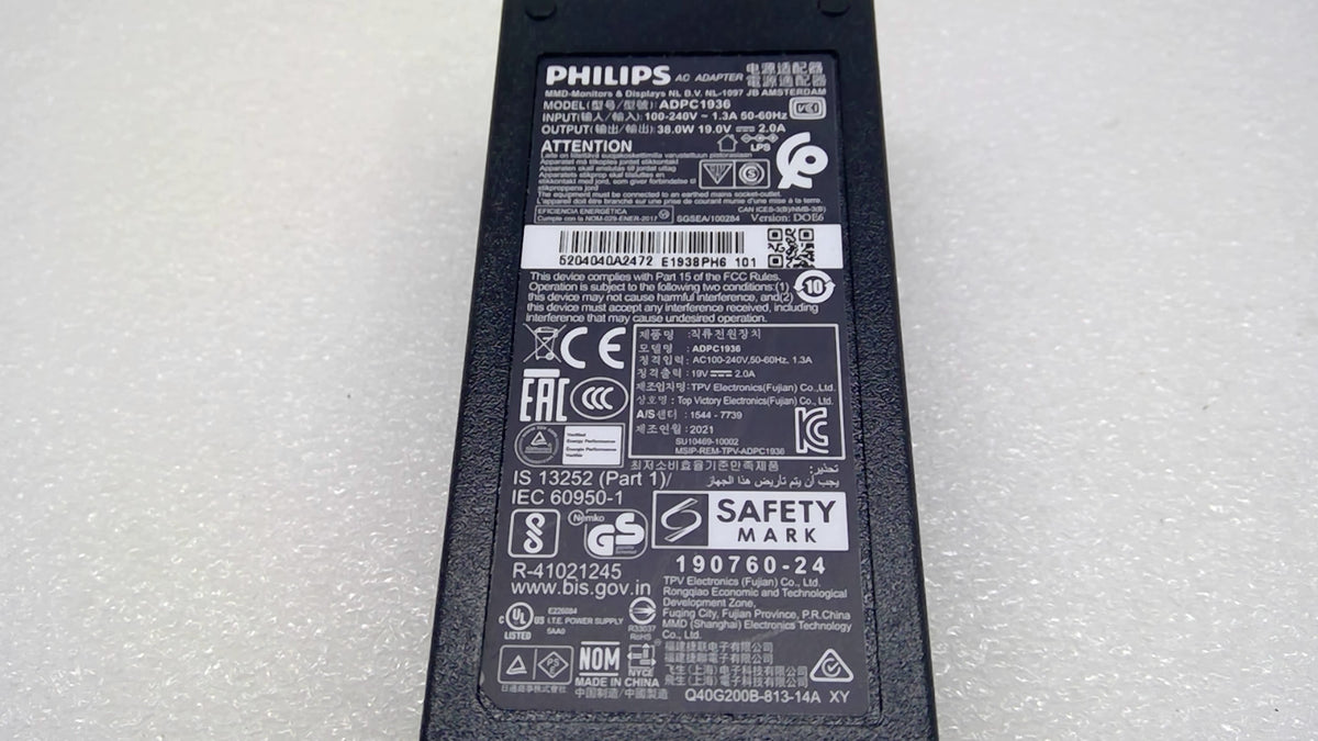 Genuine Philips ADPC1936 38W 19V 2A 5.5x2.5mm AC Adapter Monitor Power Supply