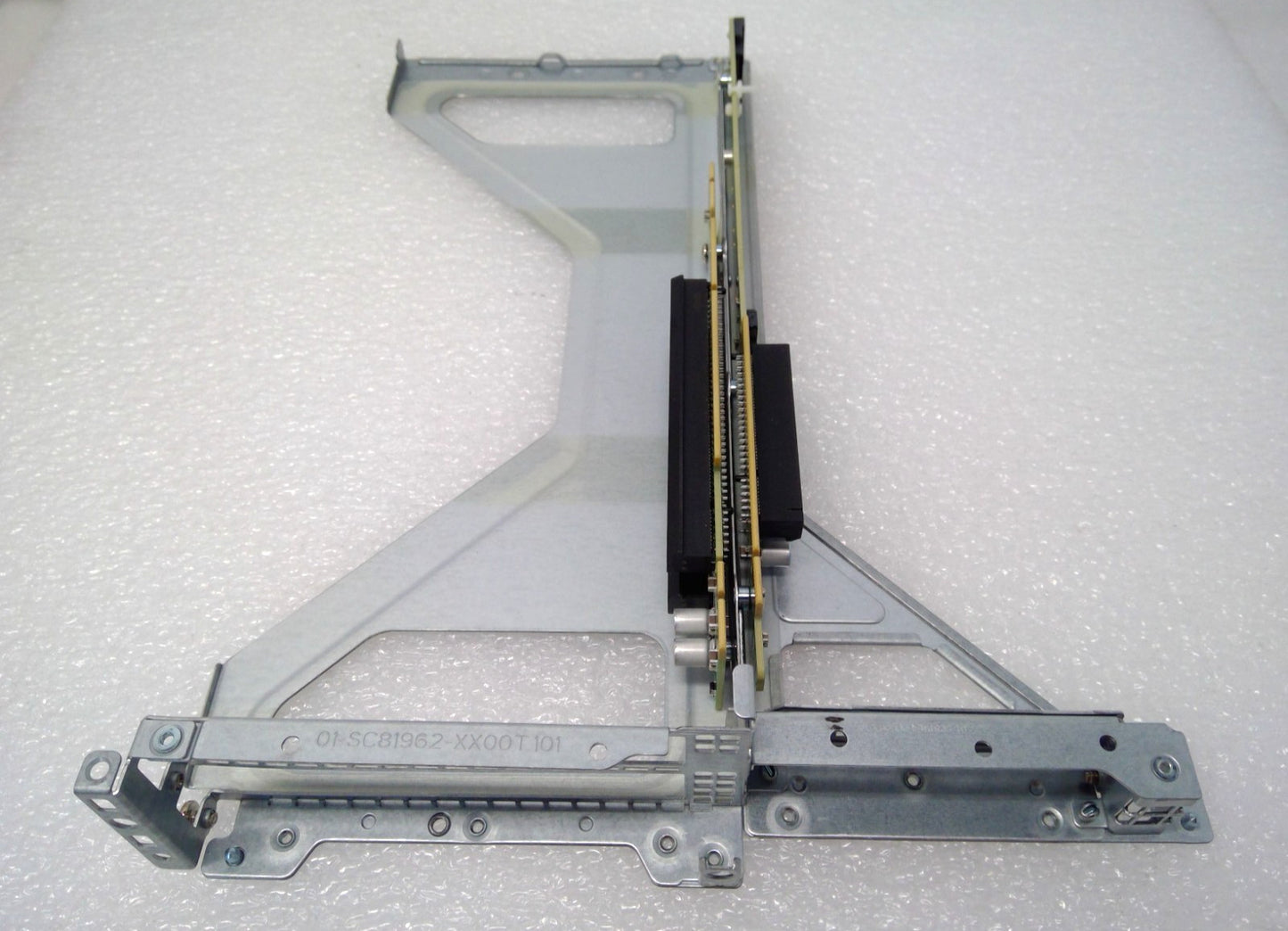 Supermicro RSC-R1UW-2E16 Riser Card/RSC-UMR-8 Module Combination W/01-SC81962