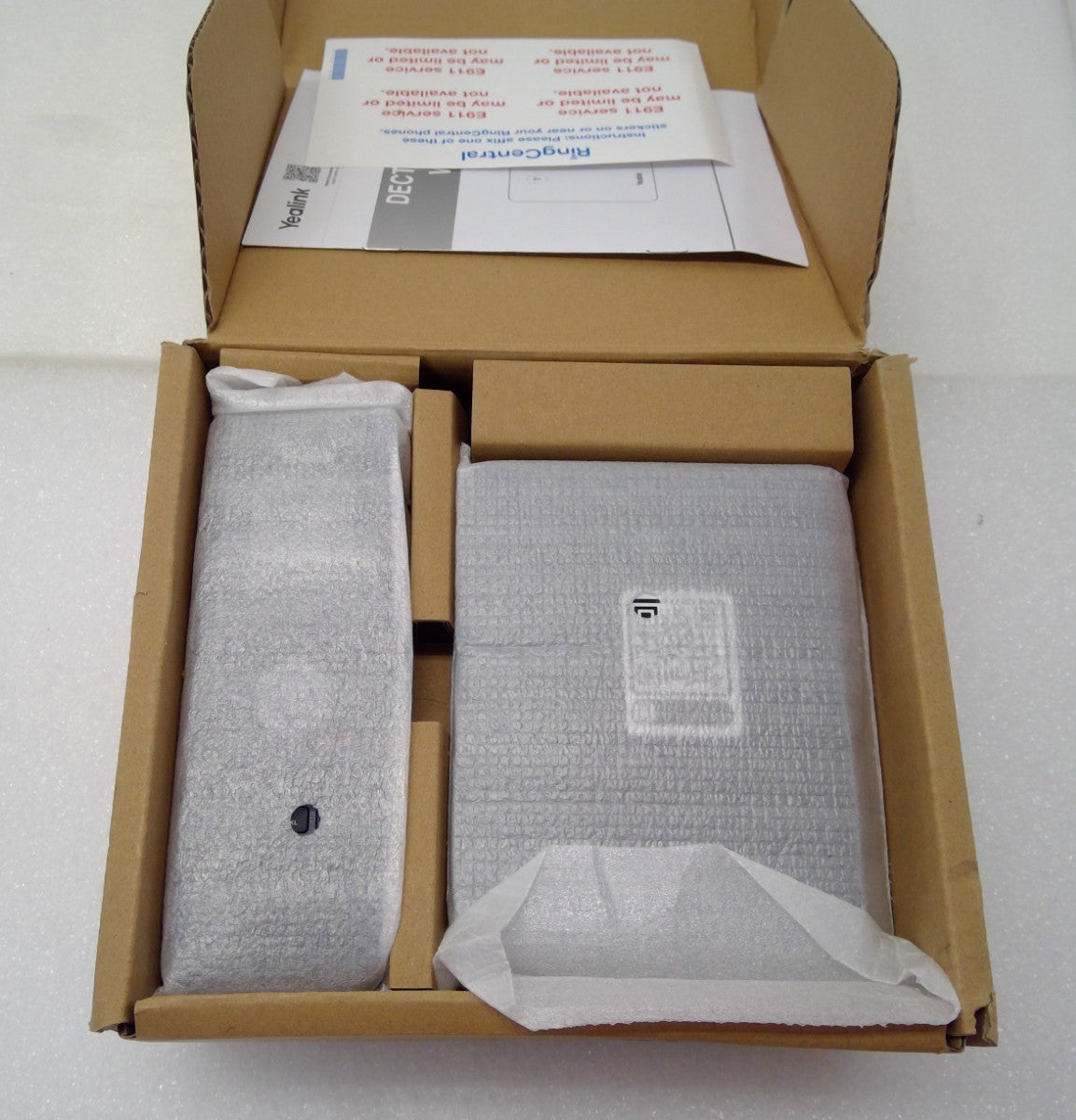 Yealink W79P DECT Solution including  W59R handset and W70B IP base station