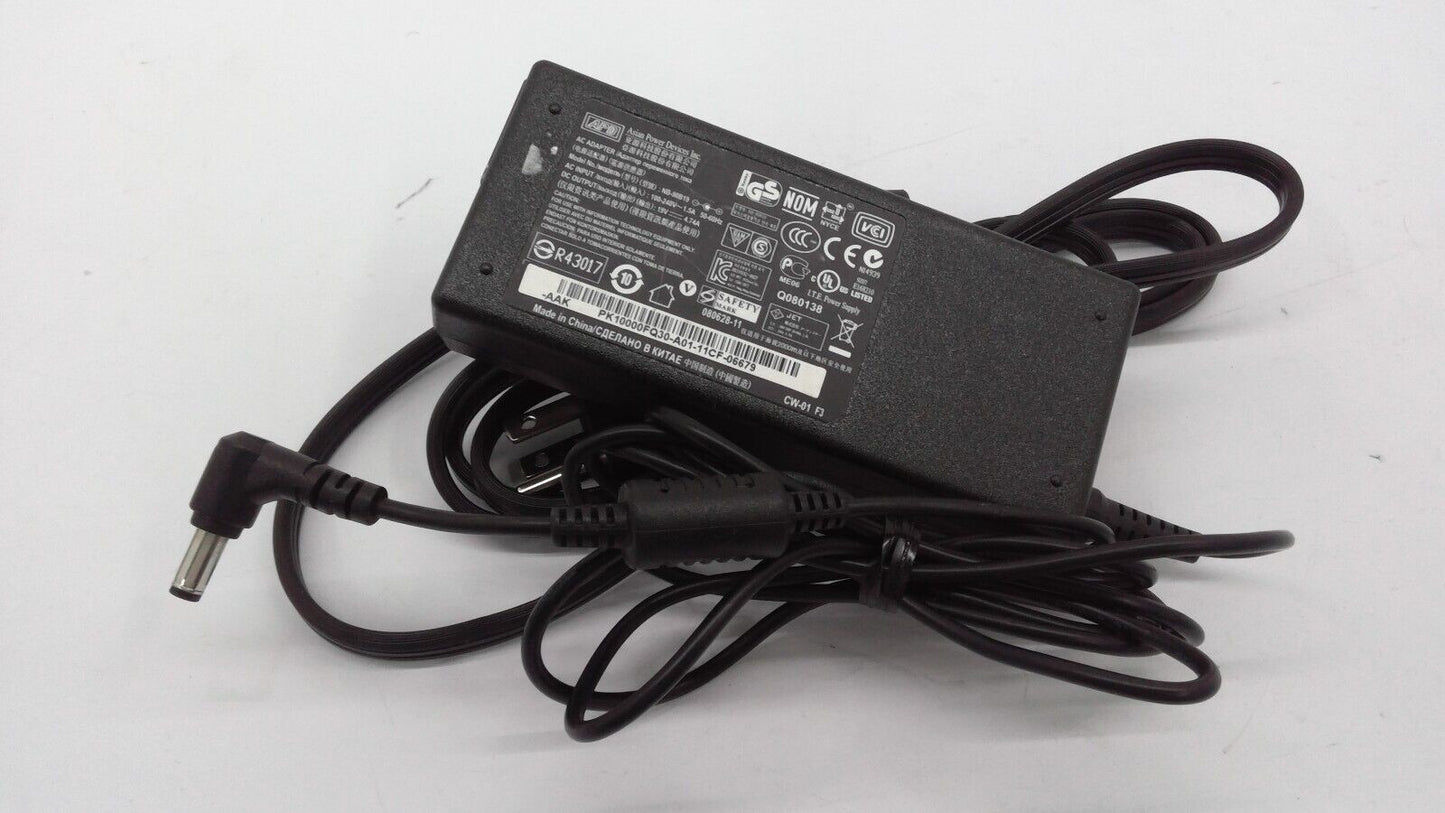 Original APD NB-90B19  AC Adapter 19V 4.74A Power Supply 90W w/Cord