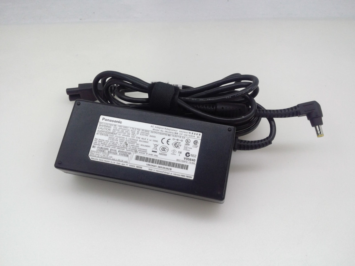 Genuine Panasonic AC Adapter CF-AA1683A M1 CF-AA5803A M2 15.6V 8A 125W Toughbook