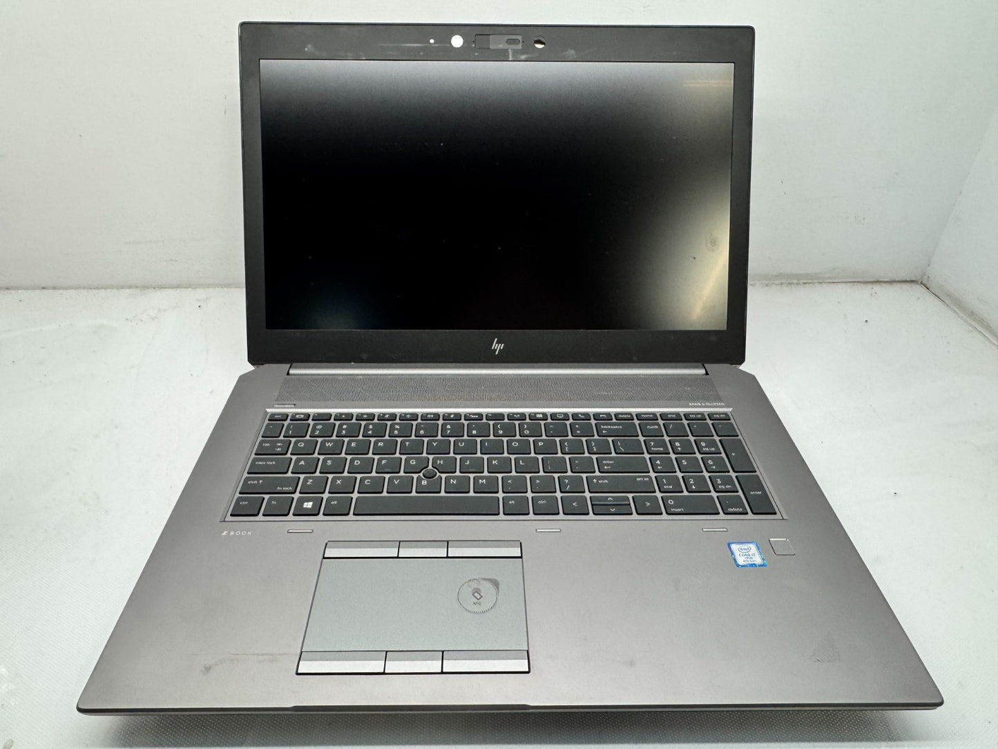 HP ZBook 17 G5 17.3" FHD i7-8850H@2.6GHz 32GB RAM 512GB P2000 Win11 No/AC