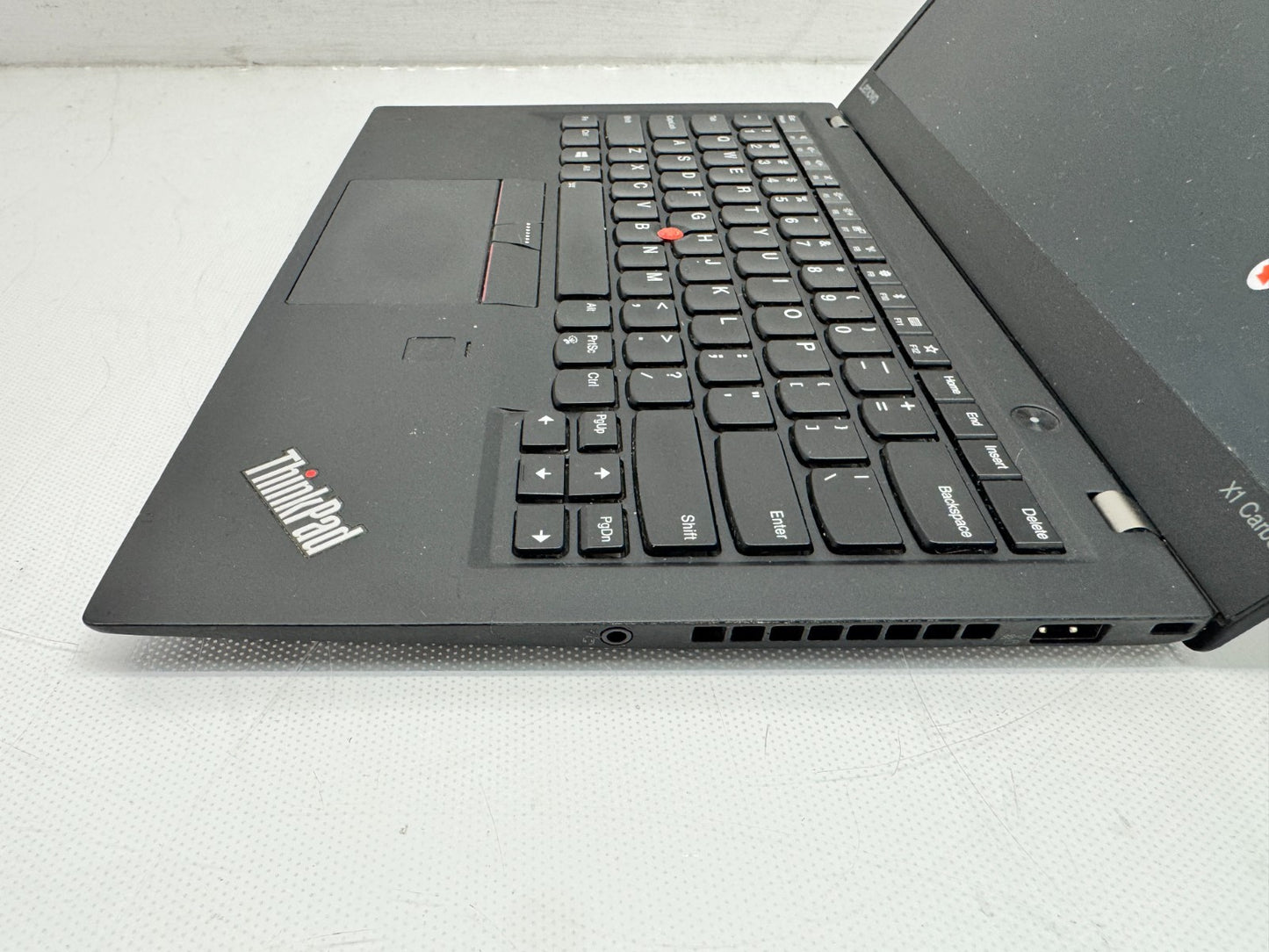 Lenovo ThinkPad X1 Carbon 5th Gen 14"i5-6300U@2.4GHz 8GB RAM 180GB Win10 *READ*
