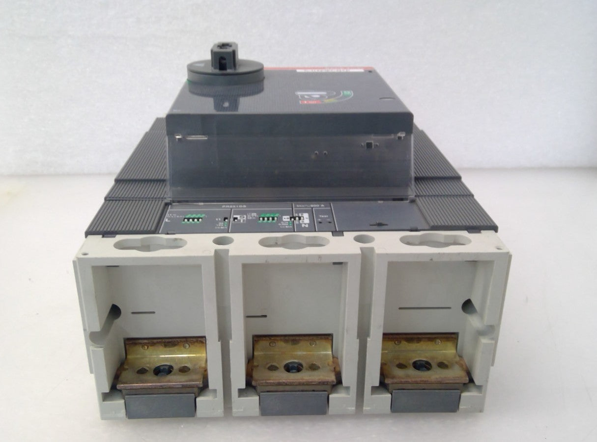 ABB SACE Tmax T6N 800 Circuit Breaker 800A 3P 600V 3PH PR221DS LS/I 800 Amp