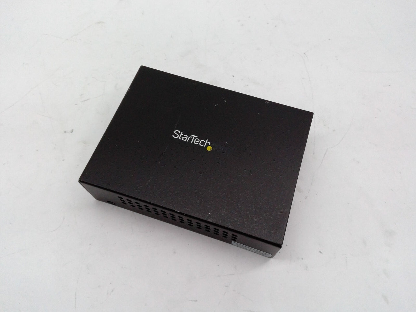 StarTech MCM1110SFP Gigabit Ethernet Fiber Media Converter w/ Open SFP Slot