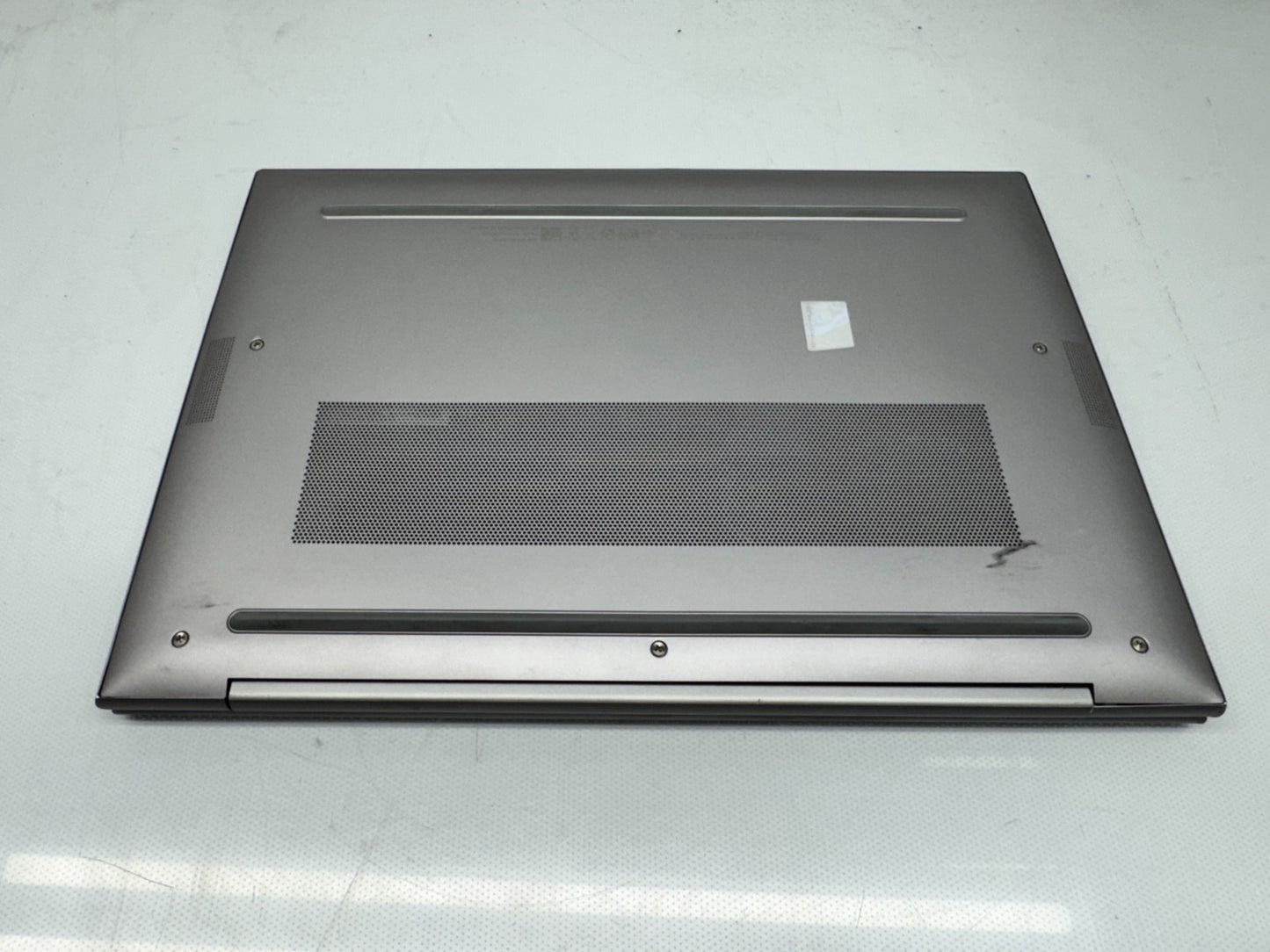HP Zbook Firefly 14 G9 Intel i7-1265U@1.8GHz 16GB 256GB T550 Win 11 *READ*