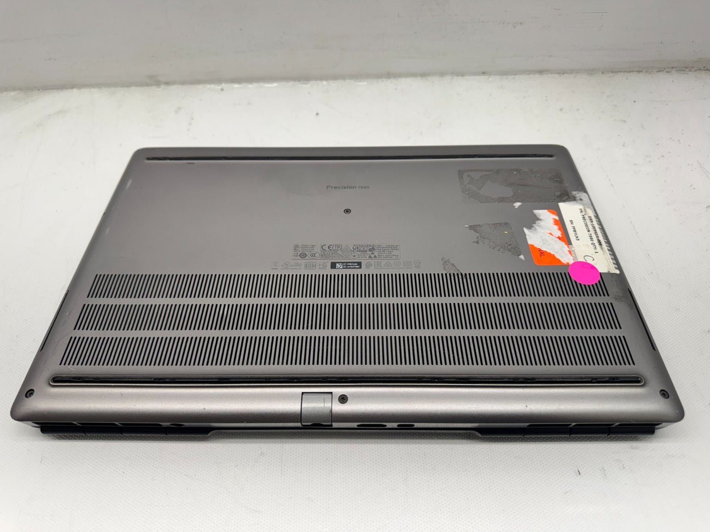 Dell Precision 7560 15.6" Intel i9-11950H@2.6GHz 32GB 1TB A4000 *READ*