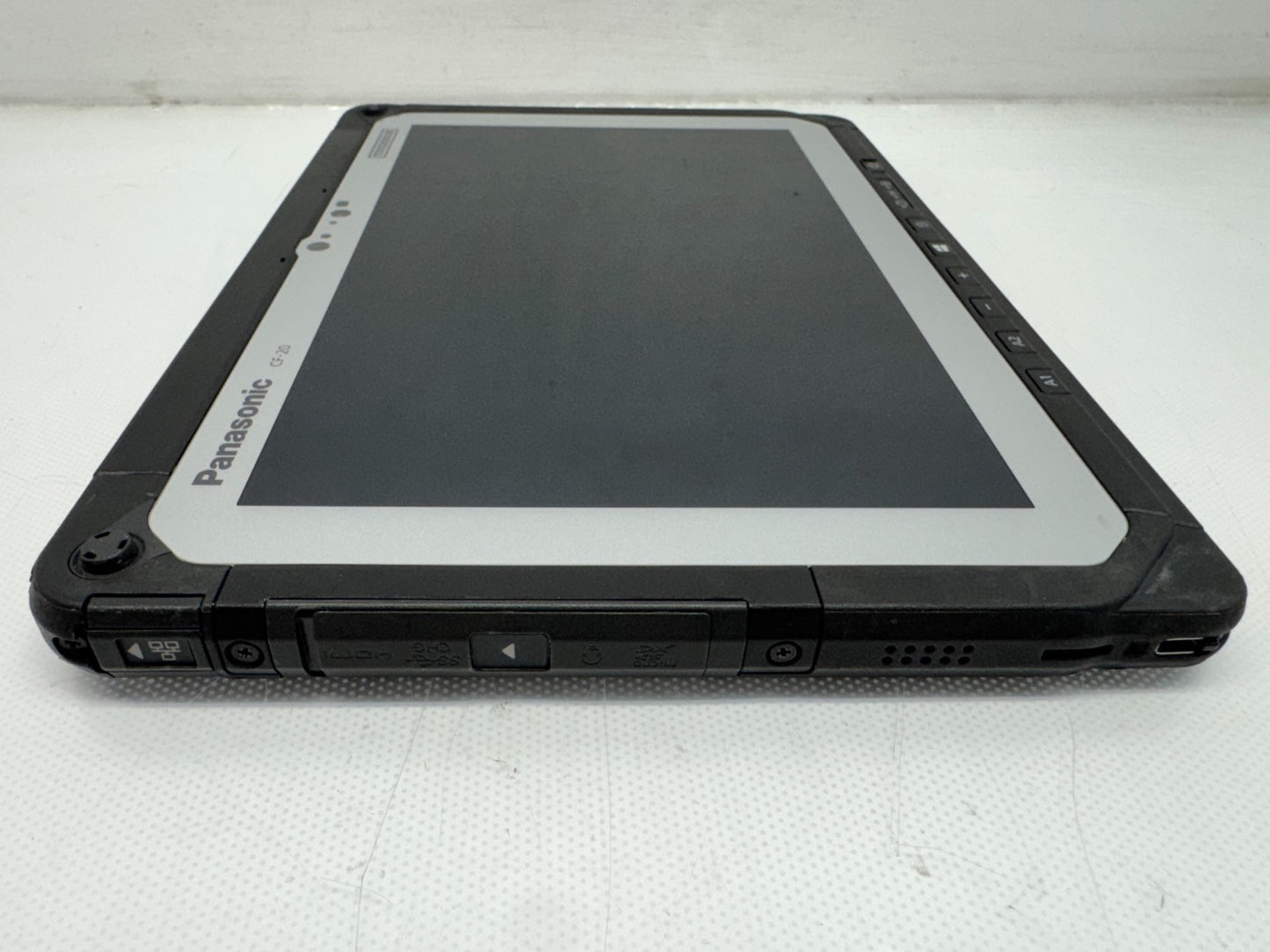 Panasonic Toughbook CF-20 Touch i5-7Y57@1.2GHz 8G RAM 180G SSD Win10 NoAC *READ*