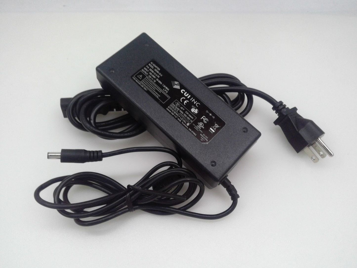 Genuine CUI INC SDI90-12-U AC/DC Power Supply Adapter 12V 7A 84W 5.5x2.5mm