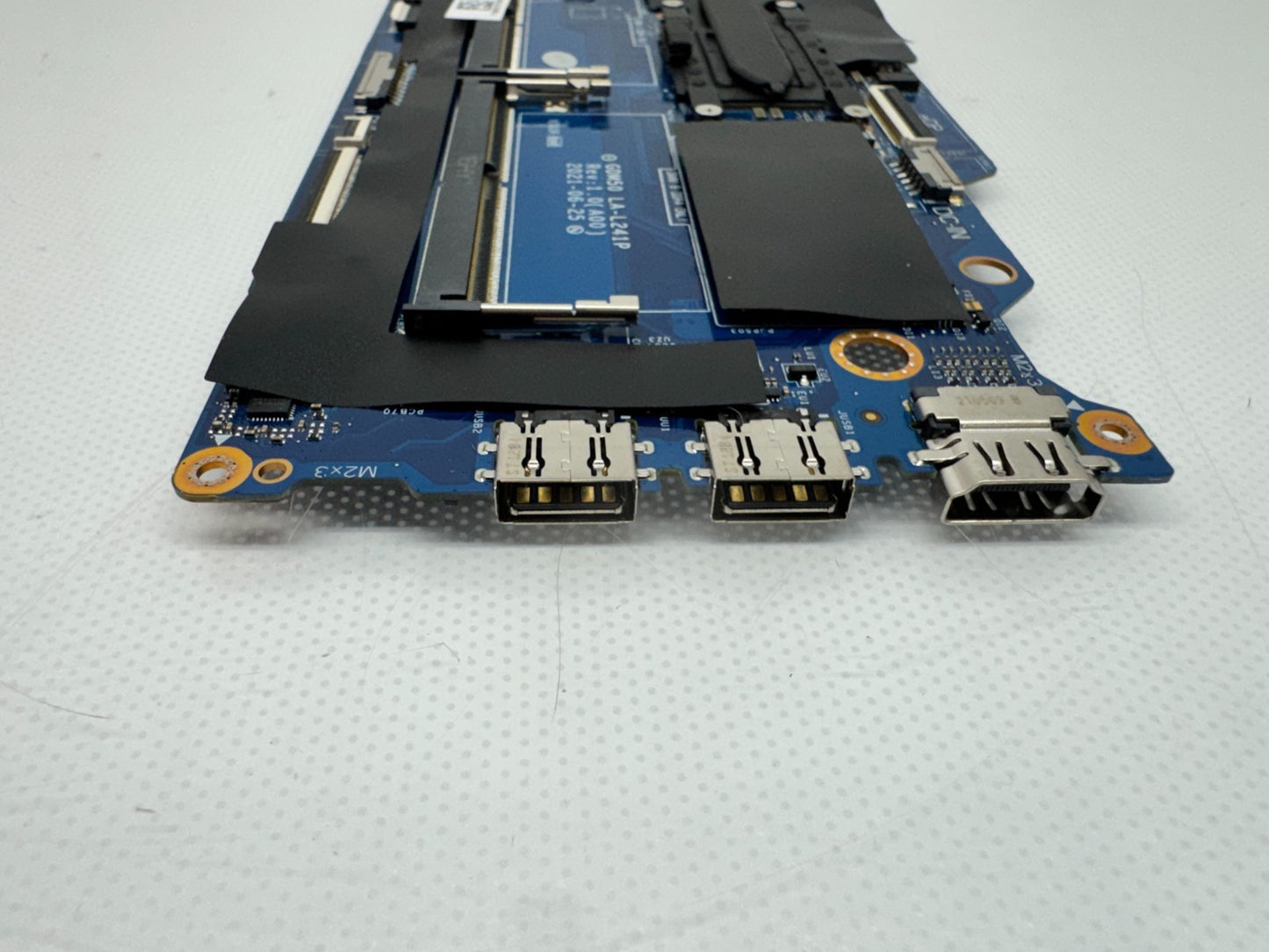 Dell Inspiron 15 3511 15.6” Intel i5-1135G7@2.40GHz Motherboard 0042CN