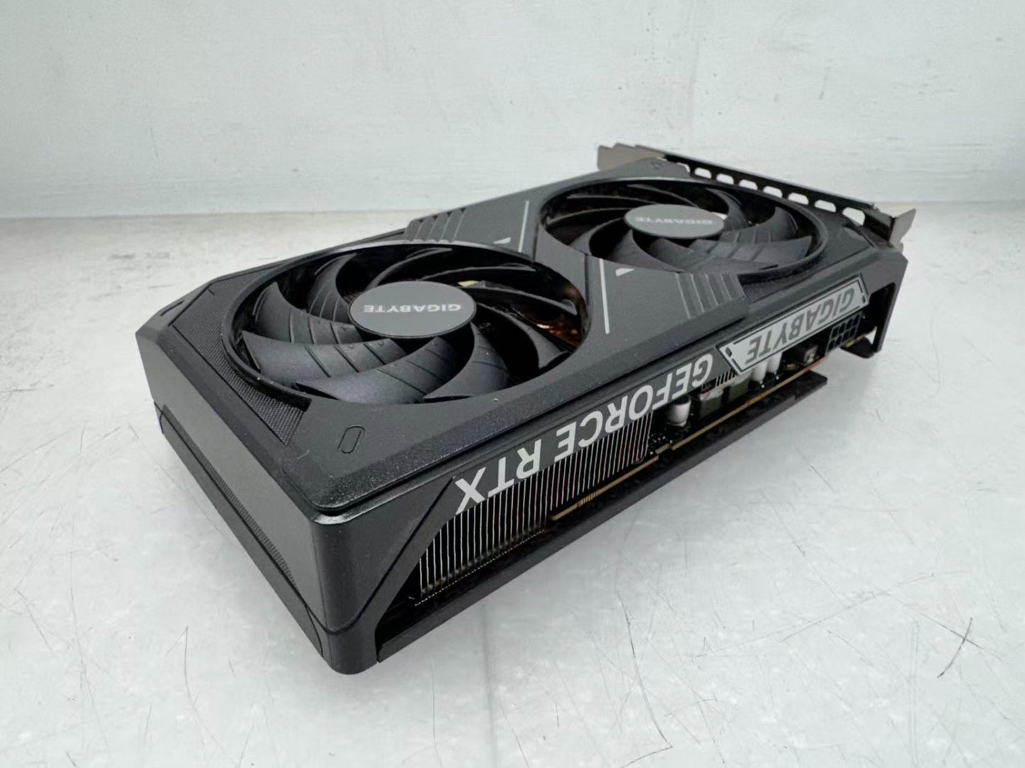 GIGABYTE RTX 5060 WindForce MAX OC 8GD Graphics Card GPU GV-N5060WF2MAX-8GD