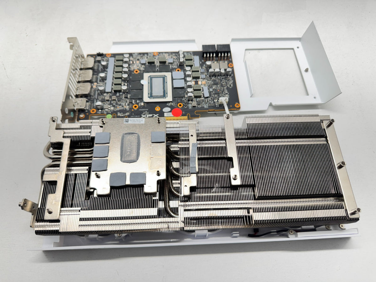 *For Parts* XFX Swift AMD Radeon RX 9070XT Triple Fan WHITE RX-97TSWF GPU