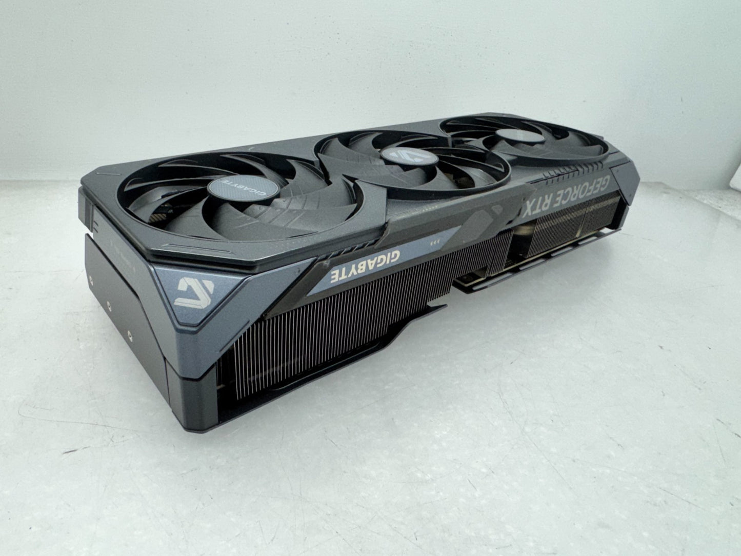 For Parts GIGABYTE GeForce RTX 5070 Ti GAMING OC 16G GV-N507TGAMING OC-16G*READ*