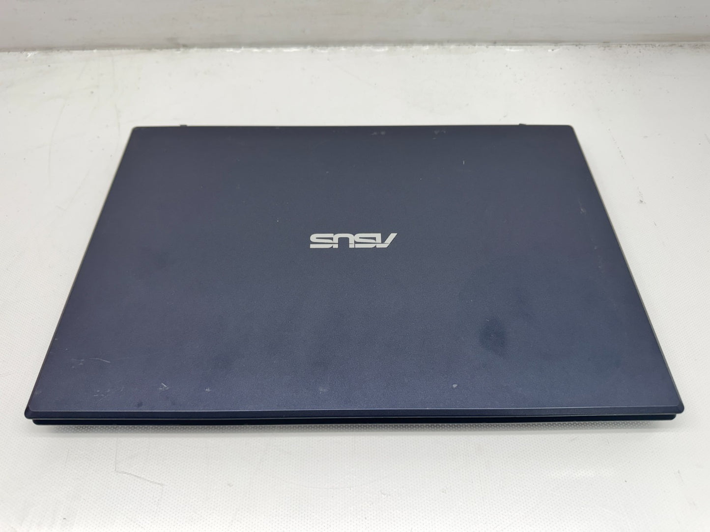 Asus Vivobook K571GT 15.6" Intel i7-9750H@2.60GHz 16GB 256GB GTX1650 *READ*