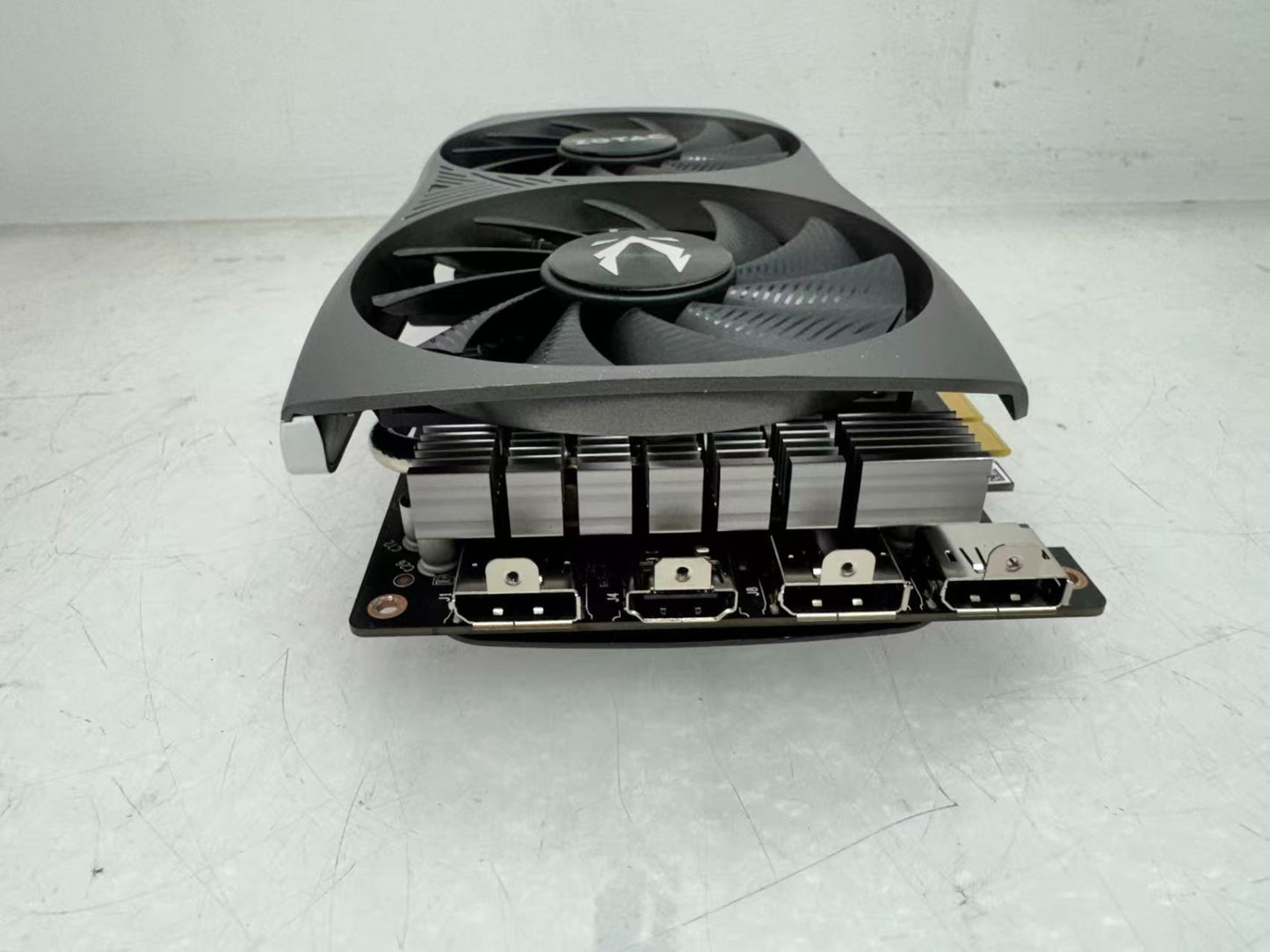 Zotac RTX 4060 8G GDDR6 TWIN EDGE 128BIT Graphics Card ZT-D40600E-10B *READ**