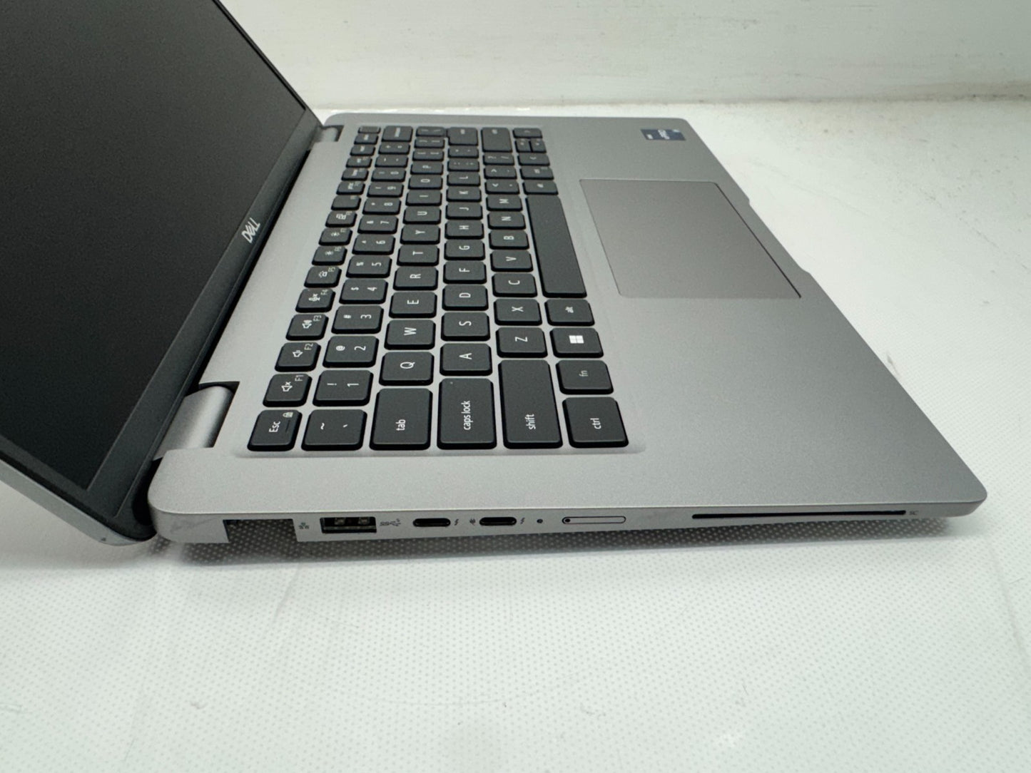 Dell Latitude 5440 Laptop Touch Intel i7-1365U@1.80GHz 16GB 256G Win 11 *READ*