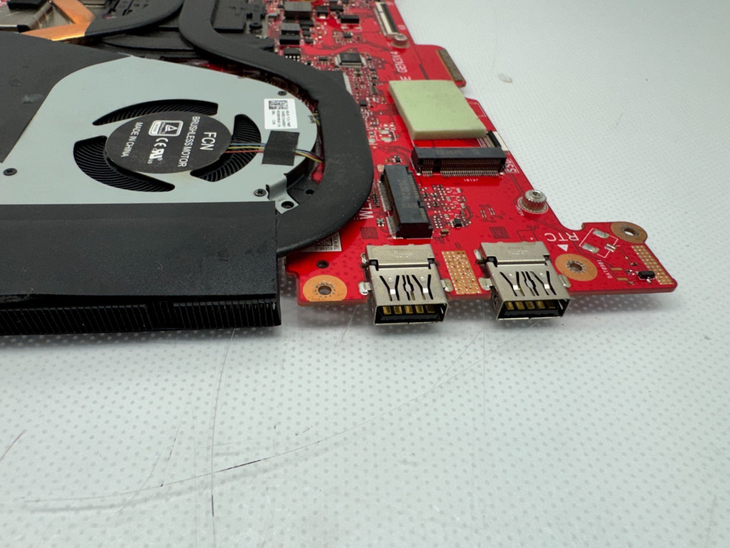 *For Parts* ASUS GA502IV-PH96 Ryzen 9 4900HS 16GB RAM RTX 2060 Max-Q motherboard