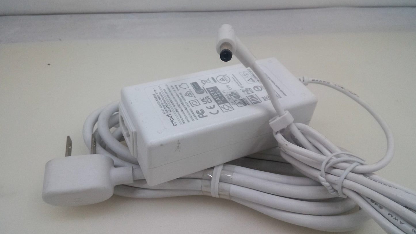 Genuine Cricut AC DC Adapter TS-A036-2401506 24V 1.5A 36W W/cord White