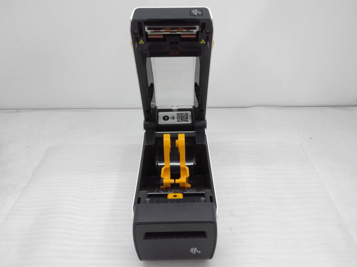 Zebra ZD411 Direct Thermal Ethernet 300 dpi ZD4AH22 W/Cutter# *Read*
