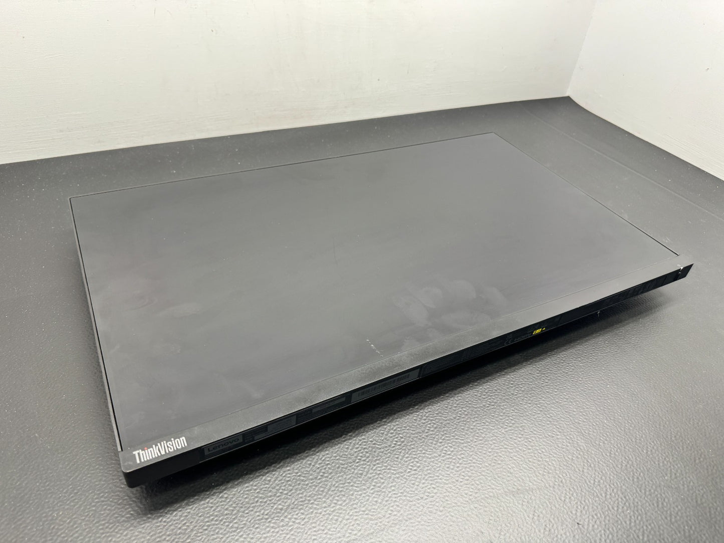 Lenovo T24i-30 24" FHD Monitor, HDMI Displayport VGA , No Stand-Tested *READ*