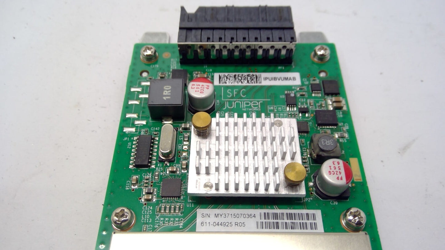 Juniper  EX-UM-4X4SFP  4-Port 10G SFP+ Uplink Module for EX4300  611-044925