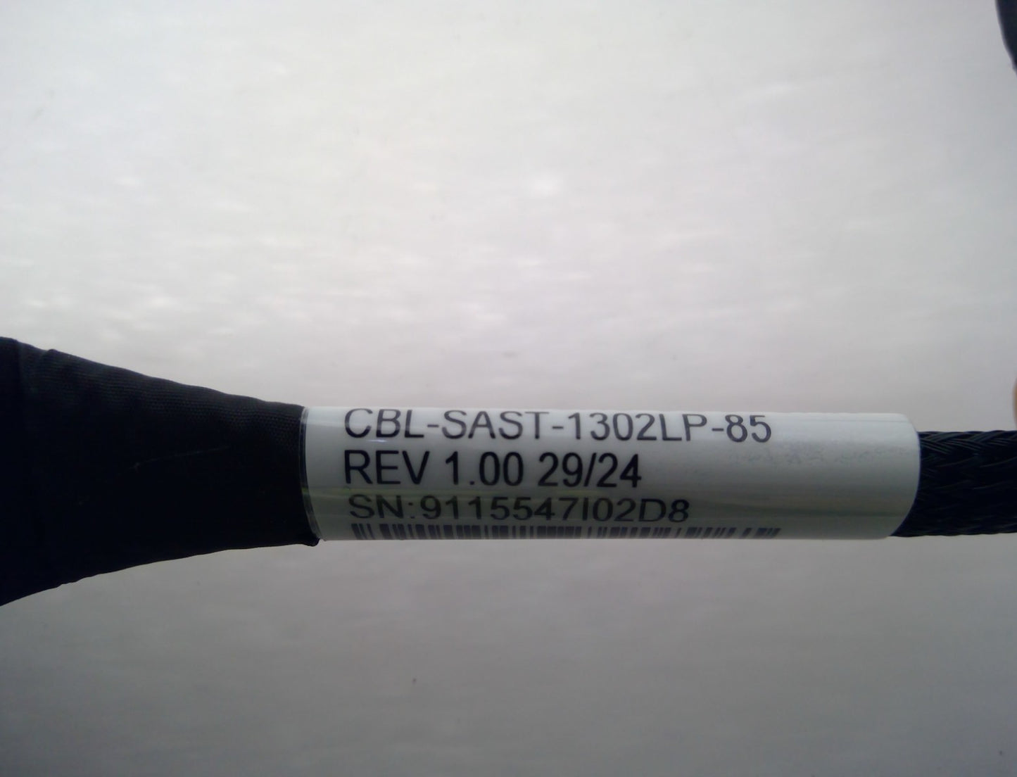 SuperMicro CBL-SAST-1302LP-85 SlimSAS x8 (LP STR to LE pTab) 57cm LNRVS 85OHM Ro