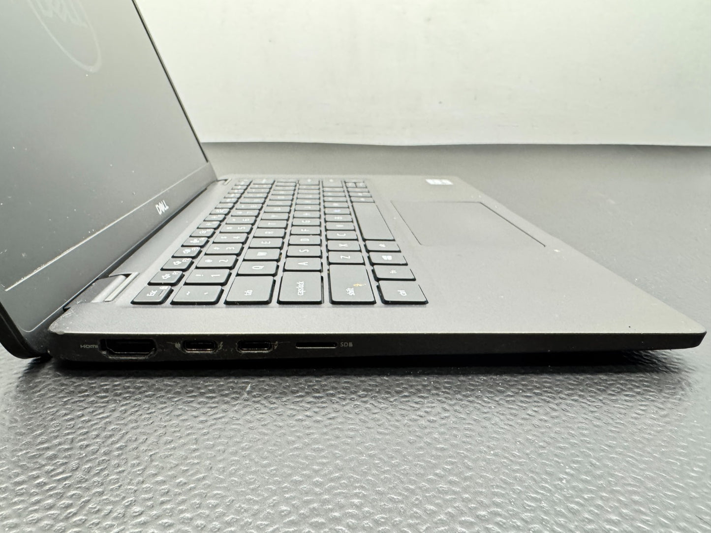 Dell Latitude 7310 13.3" Laptop i5-10310U@1.7GHz 16G RAM 256GB SSD W/AC