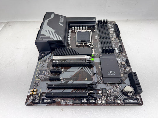GIGABYTE Z790 UD AC Intel LGA 1700 ATX motherboard *READ*