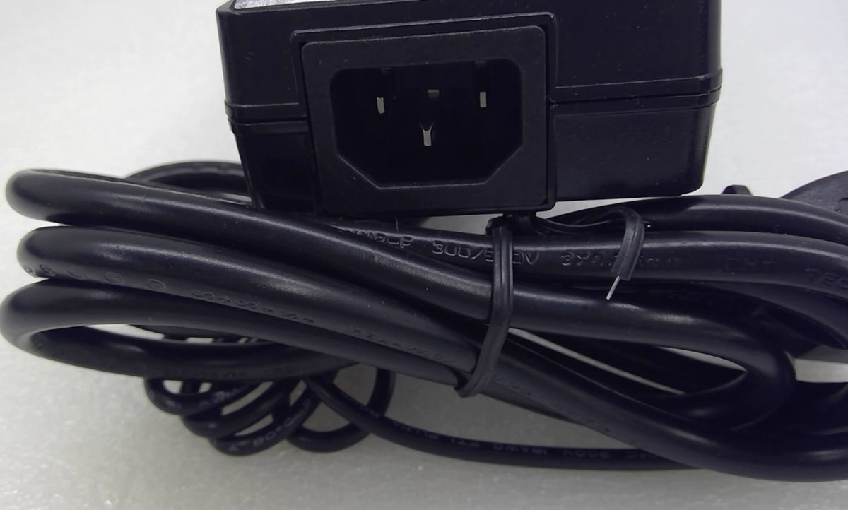 Fujia FJ-SW202720006000 120W AC Adapter 20V 6A Blue Tip w/ Power Cord