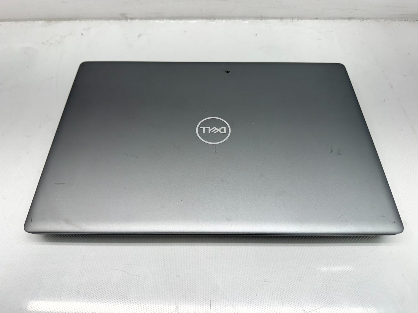 Dell Precision 7550 15.6" Intel i7-10850H@2.7GHz 16GB 256G T2000 Nocamera series