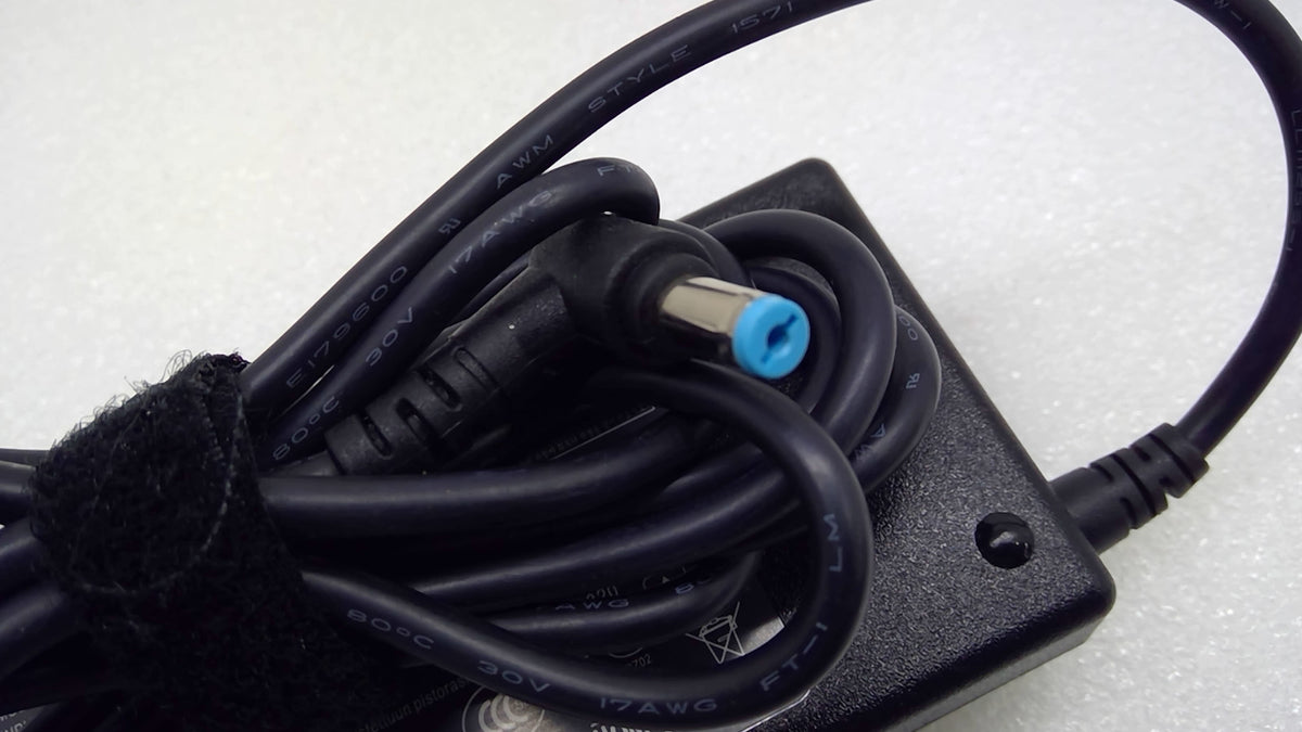 Genuine HIPRO HP-OL093B13P 90W 19V 4.74A AC Adapter Acer Blue Tip OEM