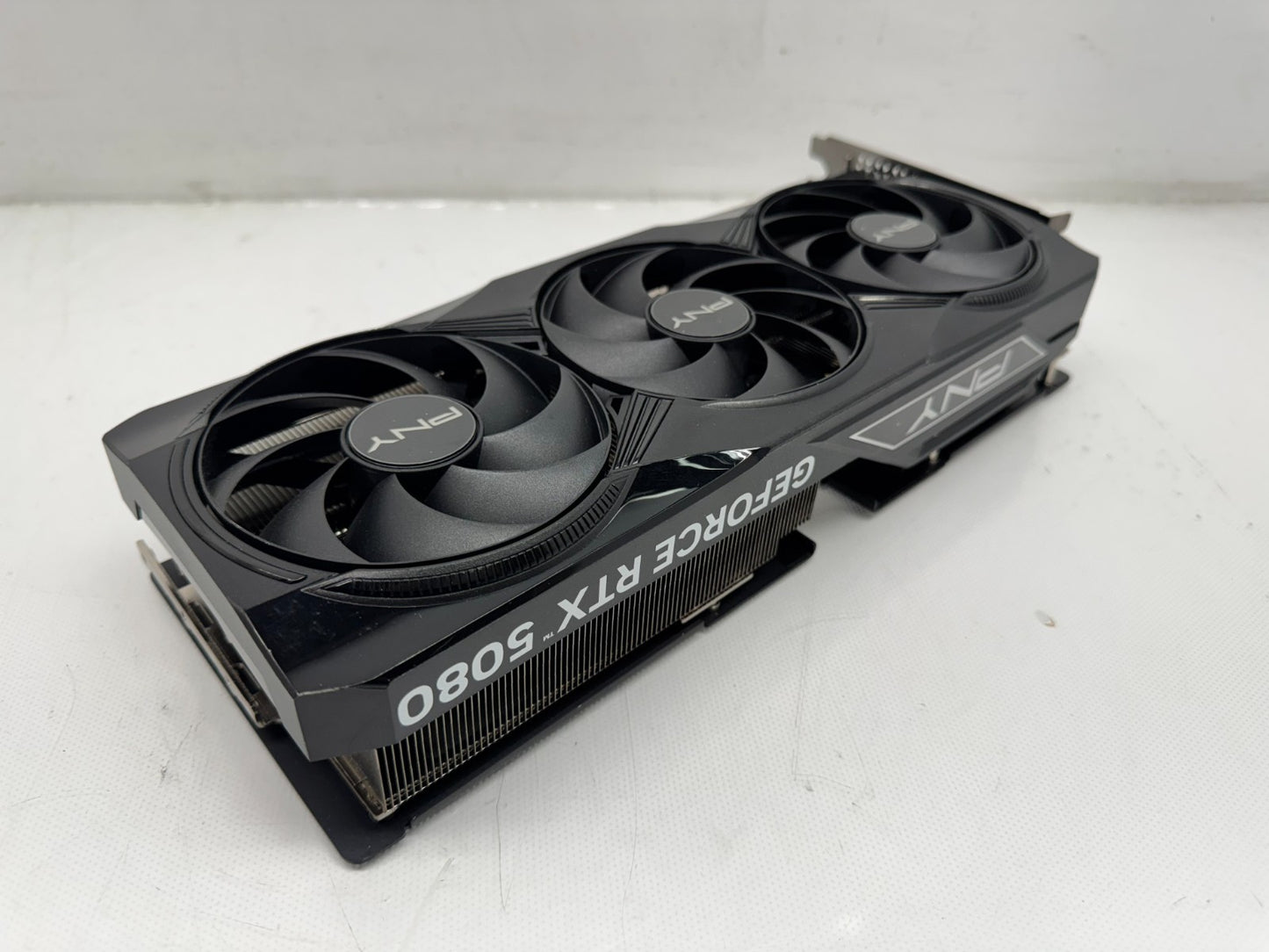 PNY GeForce RTX 5080 ARGB 16GB OC GDDR7 Triple Fan Graphics Card *READ*