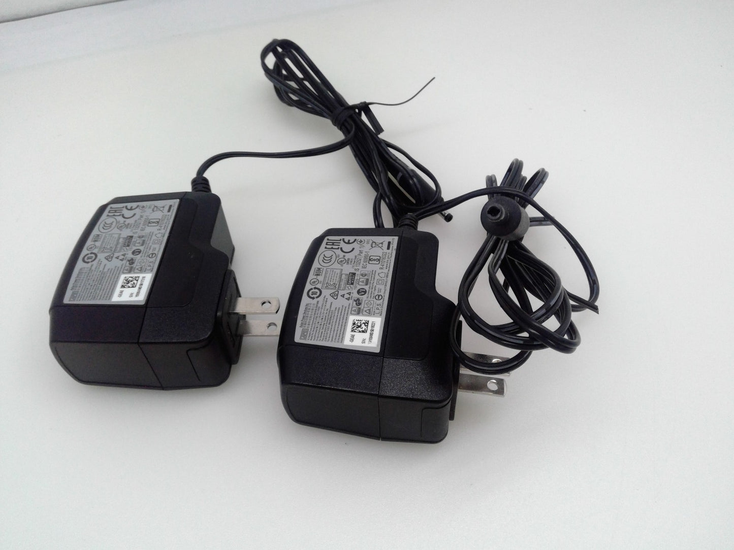 Lot of 2 Genuine APD WA-15105R 5V 3A Tip 4.0*1.35mm  AC Power Adapter