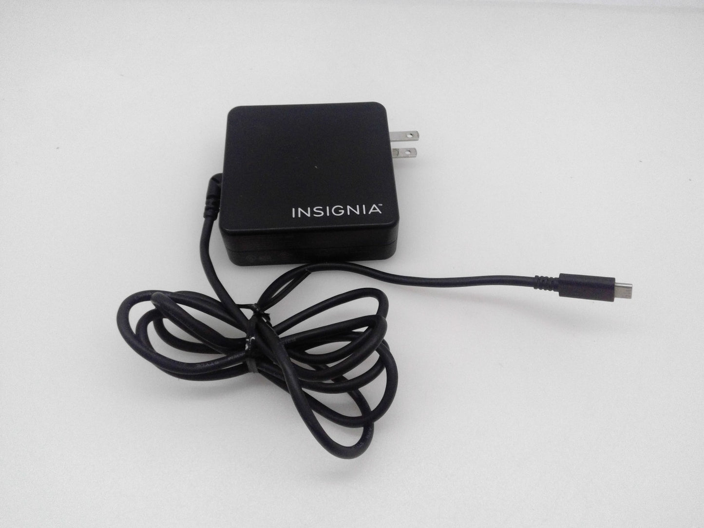 INSIGNIA  NS-PWLC908  Laptop Type-C Wall Charger AC Adapter 90W USB-C PD Fast