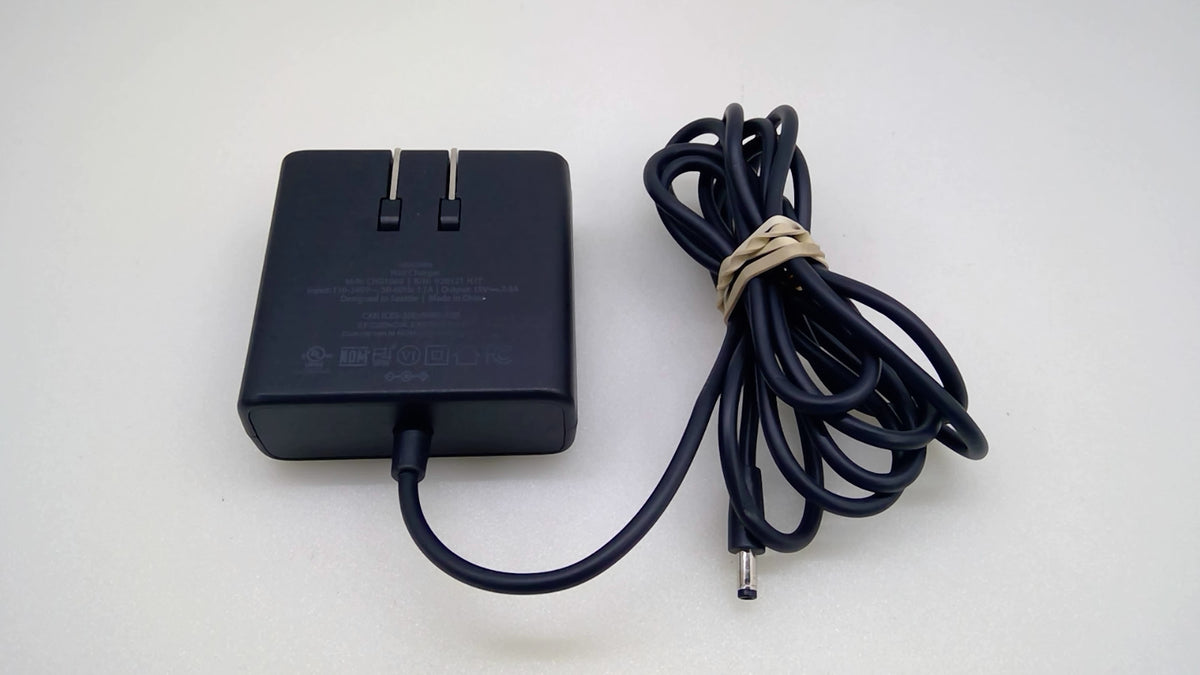 Ubiolabs CHG1088 52.5W AC Adapter 15V 3.5A 4.0x1.35mm Wall Charger